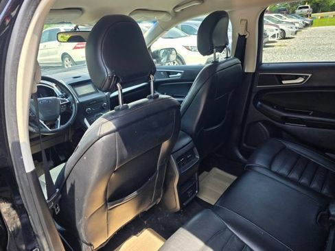 Used 2017 Ford Edge SEL w/ Equipment Group 201A FWD image 18