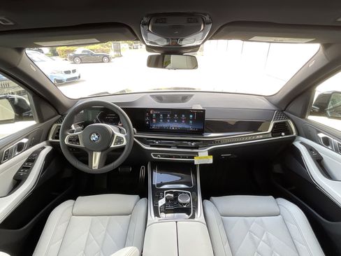 New 2026 BMW X5 sDrive40i w/ M Sport Package image 12