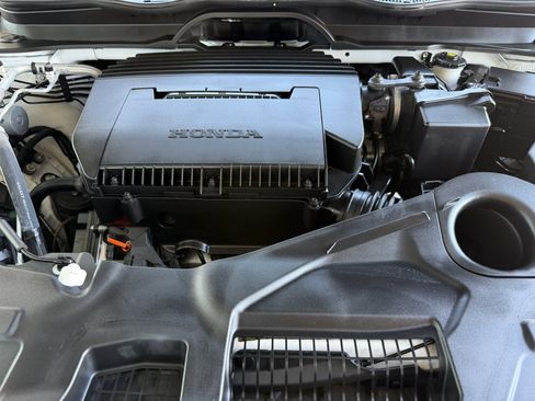 Used 2024 Honda Pilot Touring image 45