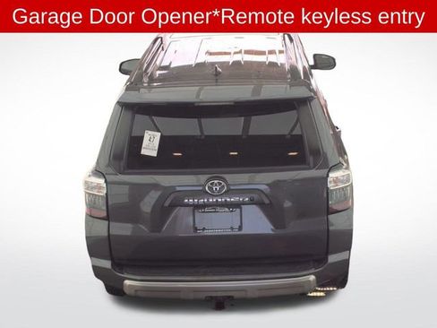 Used 2019 Toyota 4Runner TRD Off-Road Premium image 5