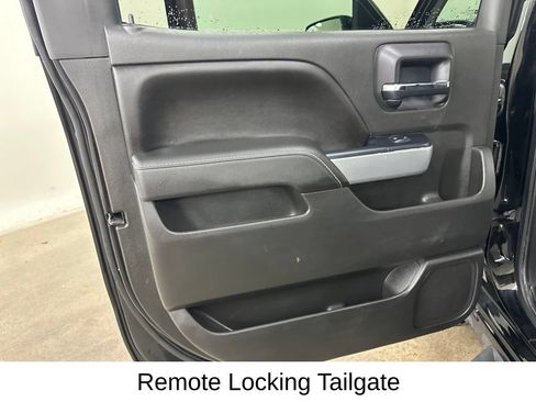 Used 2016 Chevrolet Silverado 1500 LTZ Z71 w/ LTZ Plus Package AWD/4WD image 31