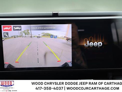Used 2025 Jeep Gladiator Rubicon AWD/4WD image 24
