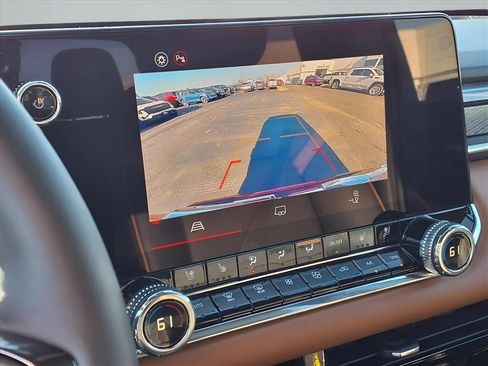 Used 2026 GMC Canyon AT4 w/ AT4 Premium Package image 11