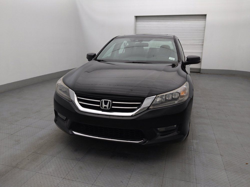 Used 2015 Honda Accord Touring image 15