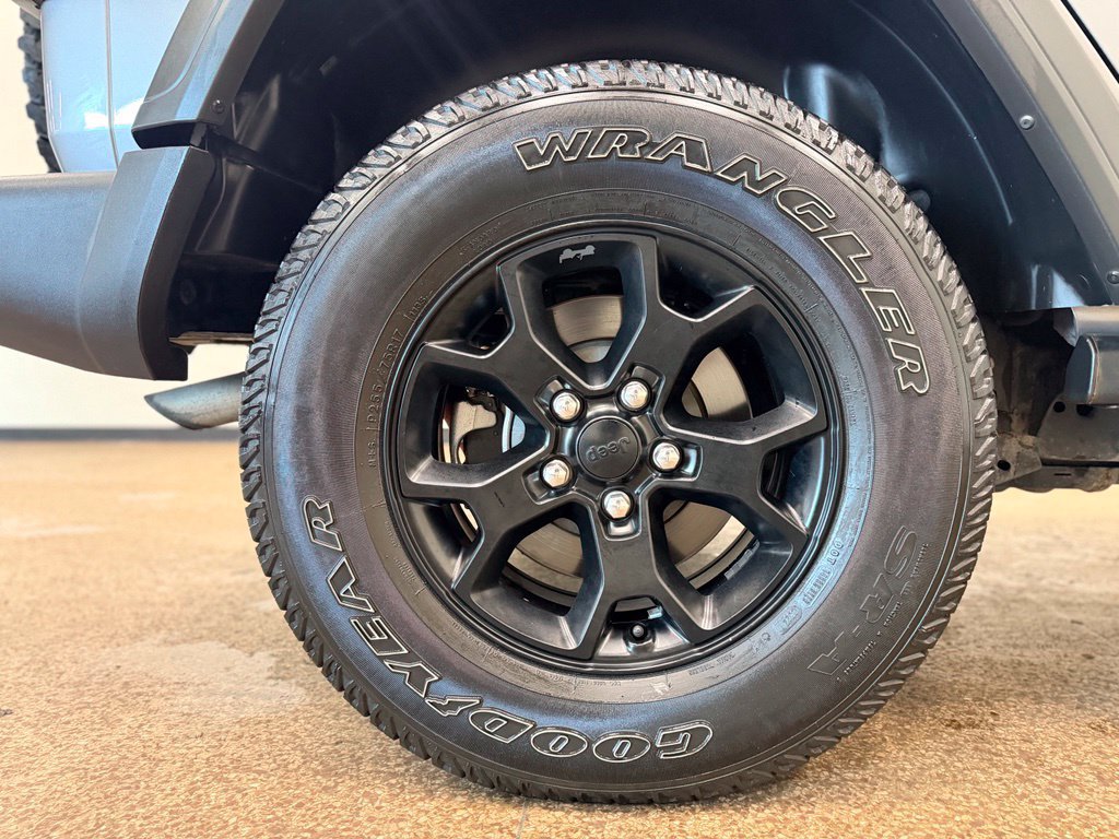 Used 2021 Jeep Wrangler Unlimited Sport AWD/4WD image 28
