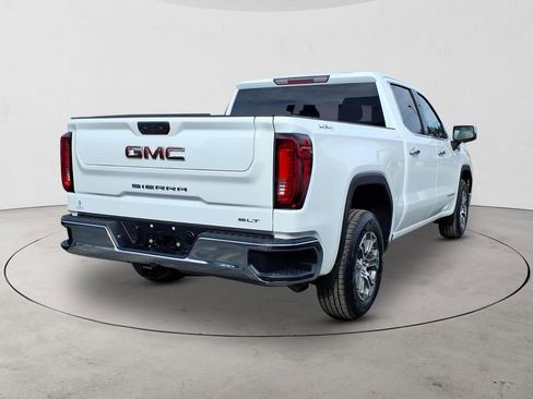 Used 2025 GMC Sierra 1500 SLT image 5