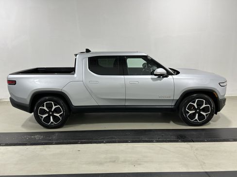 Used 2023 Rivian R1T Adventure AWD/4WD image 6