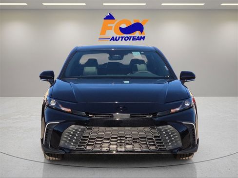 New 2026 Toyota Camry SE image 7