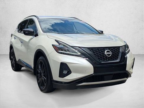 Certified 2024 Nissan Murano SV w/ SV Midnight Edition Package FWD image 3