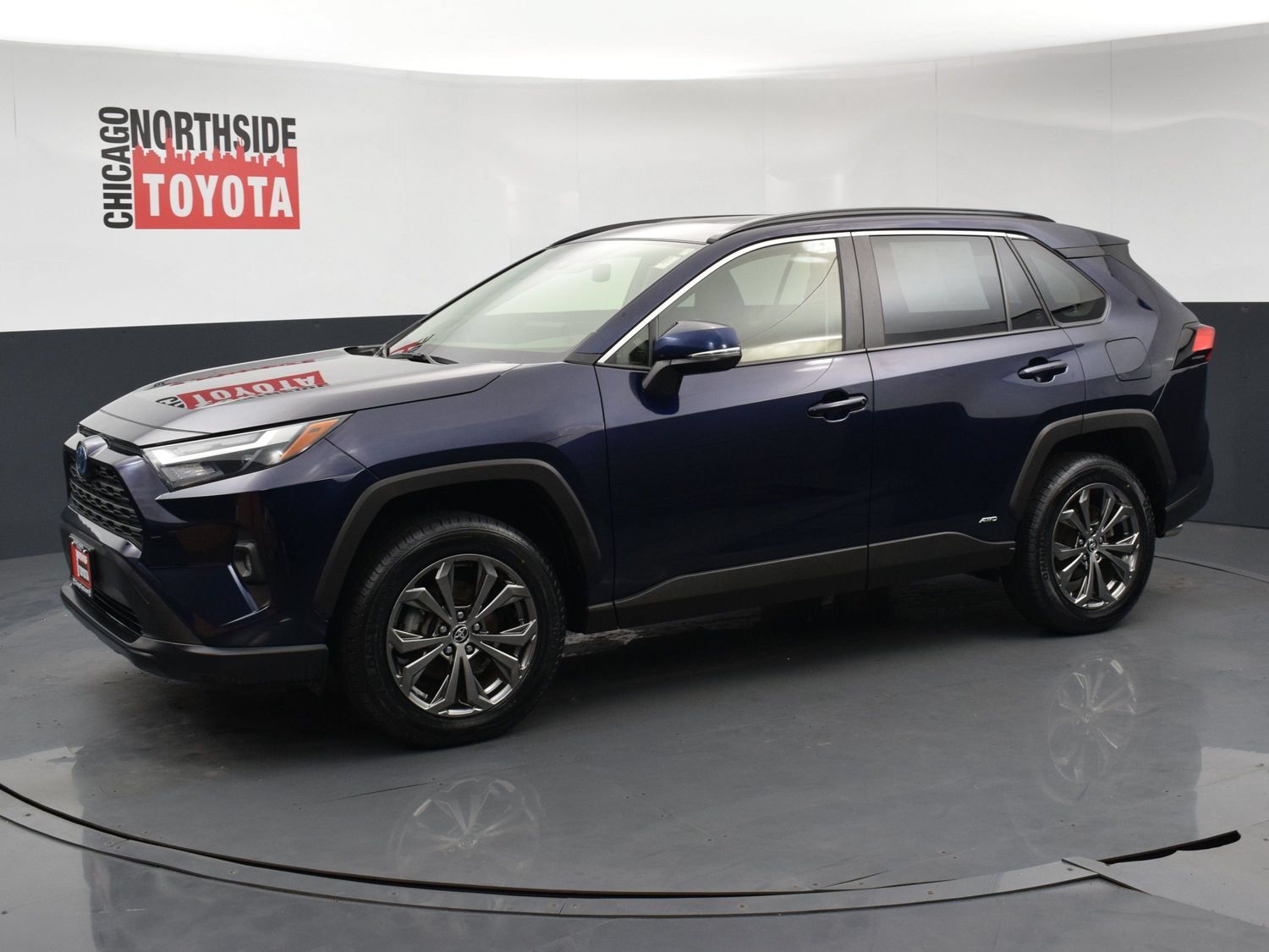 Used 2023 Toyota RAV4 XLE Premium AWD/4WD image 8