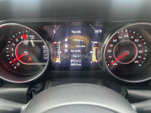 Used 2022 Jeep Wrangler Unlimited Rubicon w/ Xtreme Recon 35" Tire Package image 24