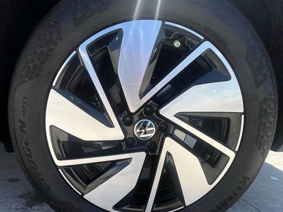 Certified 2025 Volkswagen Atlas SEL