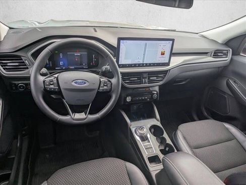 Certified 2023 Ford Escape SE FWD image 16