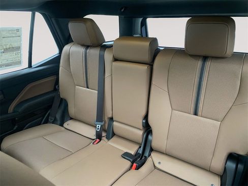 New 2025 Toyota 4Runner Limited image 13