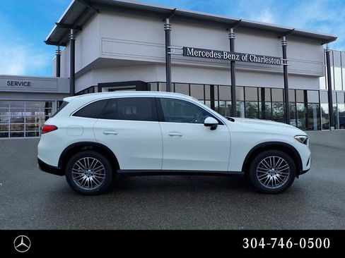 Used 2026 Mercedes-Benz GLC 300 4MATIC image 2