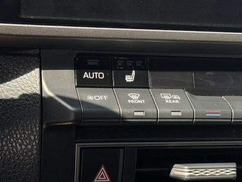 Used 2025 Toyota Camry XSE FWD image 18