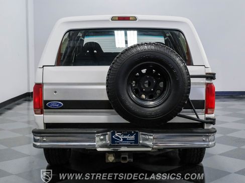 Used 1994 Ford Bronco XLT image 9