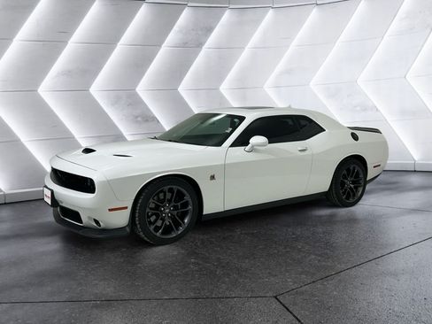 Used 2023 Dodge Challenger R/T Scat Pack w/ Plus Package RWD image 3