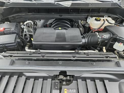 Used 2023 Chevrolet Silverado 1500 LTZ w/ LTZ Premium Package AWD/4WD image 32