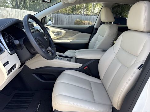 Used 2024 Nissan Murano SV image 9