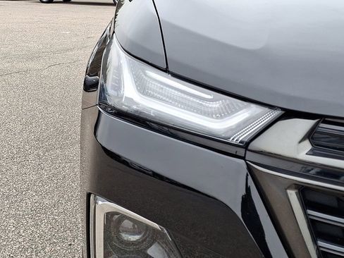 Used 2023 Chevrolet Traverse RS image 13