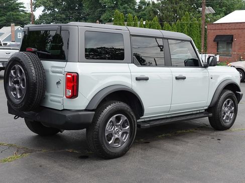 Used 2024 Ford Bronco Big Bend AWD/4WD image 3