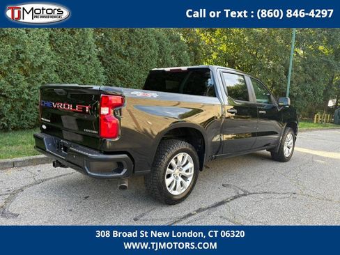 Used 2020 Chevrolet Silverado 1500 Custom AWD/4WD image 7