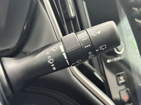 New 2025 Subaru Outback Premium image 18