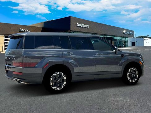 New 2026 Hyundai Santa Fe SE image 8