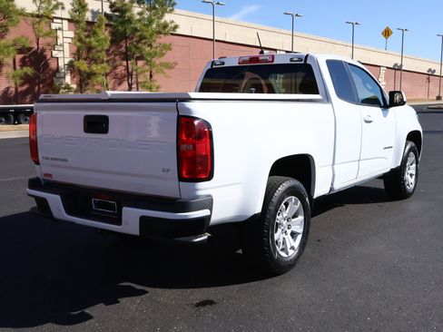 Used 2022 Chevrolet Colorado LT w/ Fleet Safety Package image 27