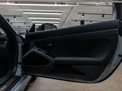 Certified 2025 Porsche 718 Cayman GT4 RS image 39