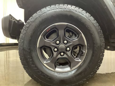 Used 2021 Jeep Gladiator Rubicon image 28