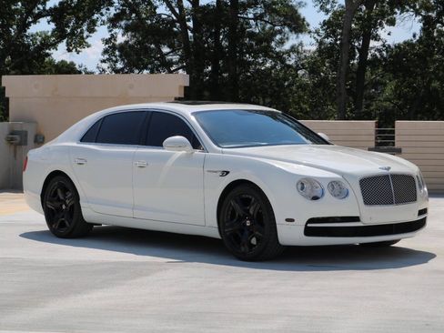 Used 2015 Bentley Flying Spur V8 AWD/4WD image 3