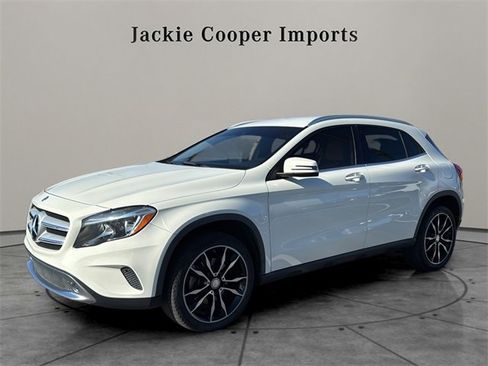 Used 2017 Mercedes-Benz GLA 250 GLA 250 image 1