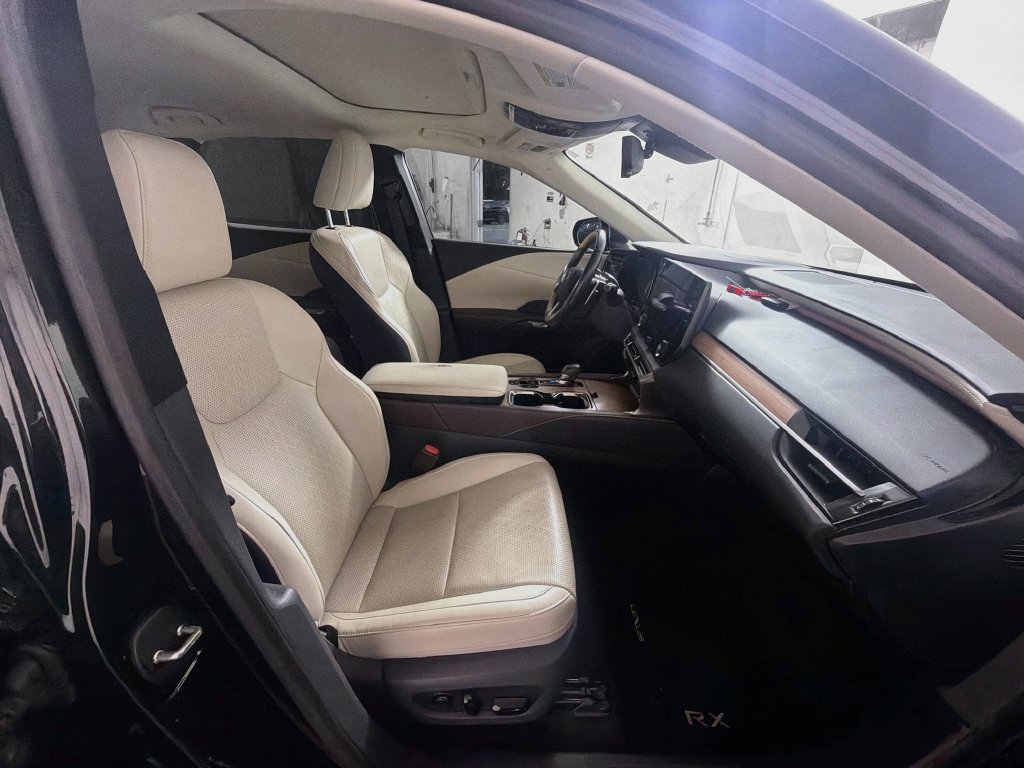 Used 2024 Lexus RX 350 Premium Plus w/ Convenience Package FWD image 27