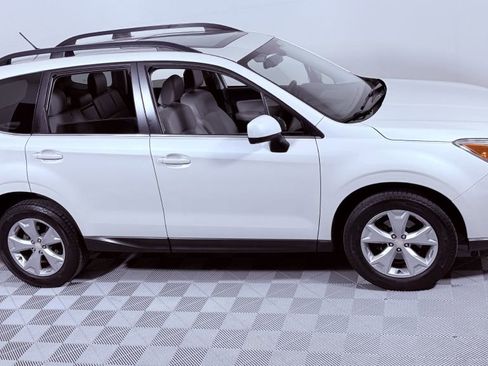 Used 2015 Subaru Forester 2.5i Limited AWD/4WD image 2