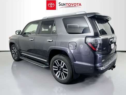 Used 2018 Toyota 4Runner Limited AWD/4WD image 6