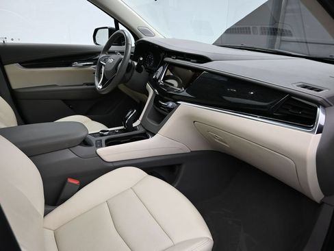 Certified 2023 Cadillac XT6 Premium Luxury w/ Technology Package AWD/4WD image 42