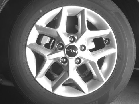 Used 2025 Kia Soul LX w/ LX Technology Package image 11