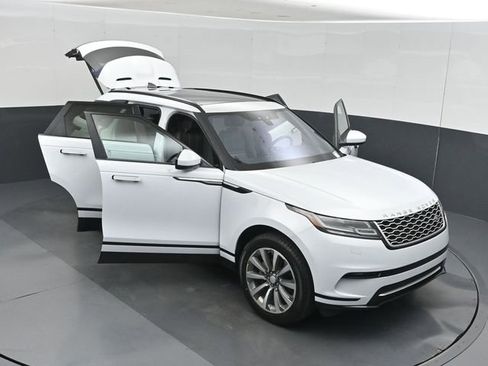 Used 2018 Land Rover Range Rover Velar S AWD/4WD image 52