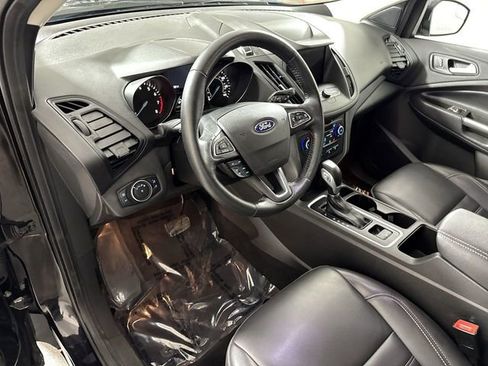 Used 2019 Ford Escape SEL image 22