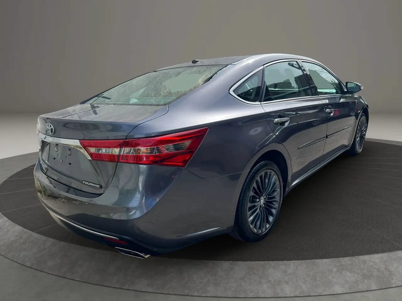 Used 2016 Toyota Avalon Touring w/ Protection Package FWD image 5