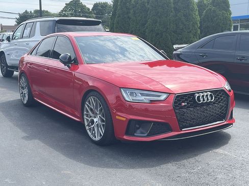 Used 2019 Audi S4 Premium Plus w/ Premium Plus Package AWD/4WD image 3