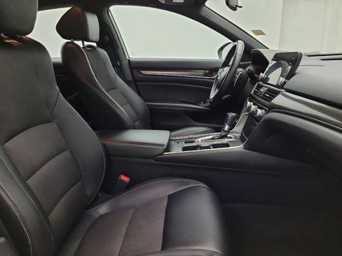 Used 2019 Honda Accord Sport image 21