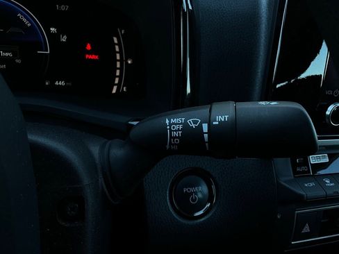 Used 2025 Toyota Camry LE image 35