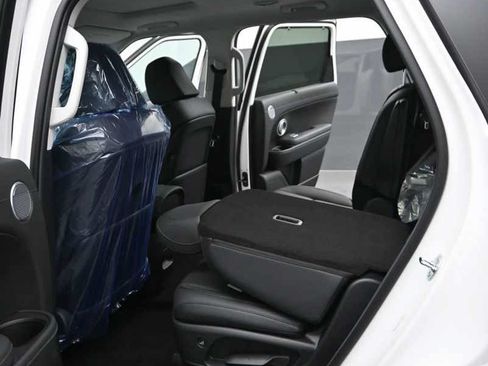 New 2026 Hyundai Palisade SEL Premium FWD image 15