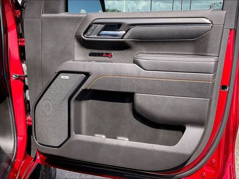 Used 2025 GMC Sierra 1500 AT4 w/ AT4 Premium Package AWD/4WD image 29