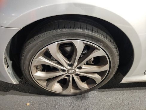 Used 2014 Hyundai Sonata SE w/ Premium Package 04 image 5