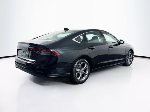 Used 2023 Honda Accord EX image 9