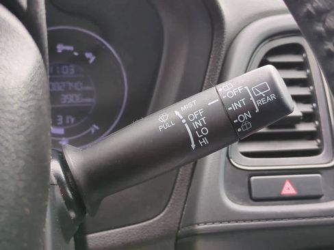 Used 2019 Honda HR-V Sport image 25